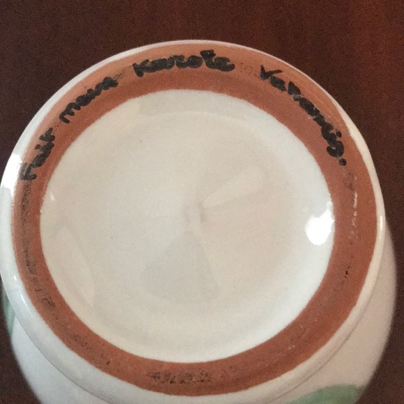 VASE - Picture 3 of 3